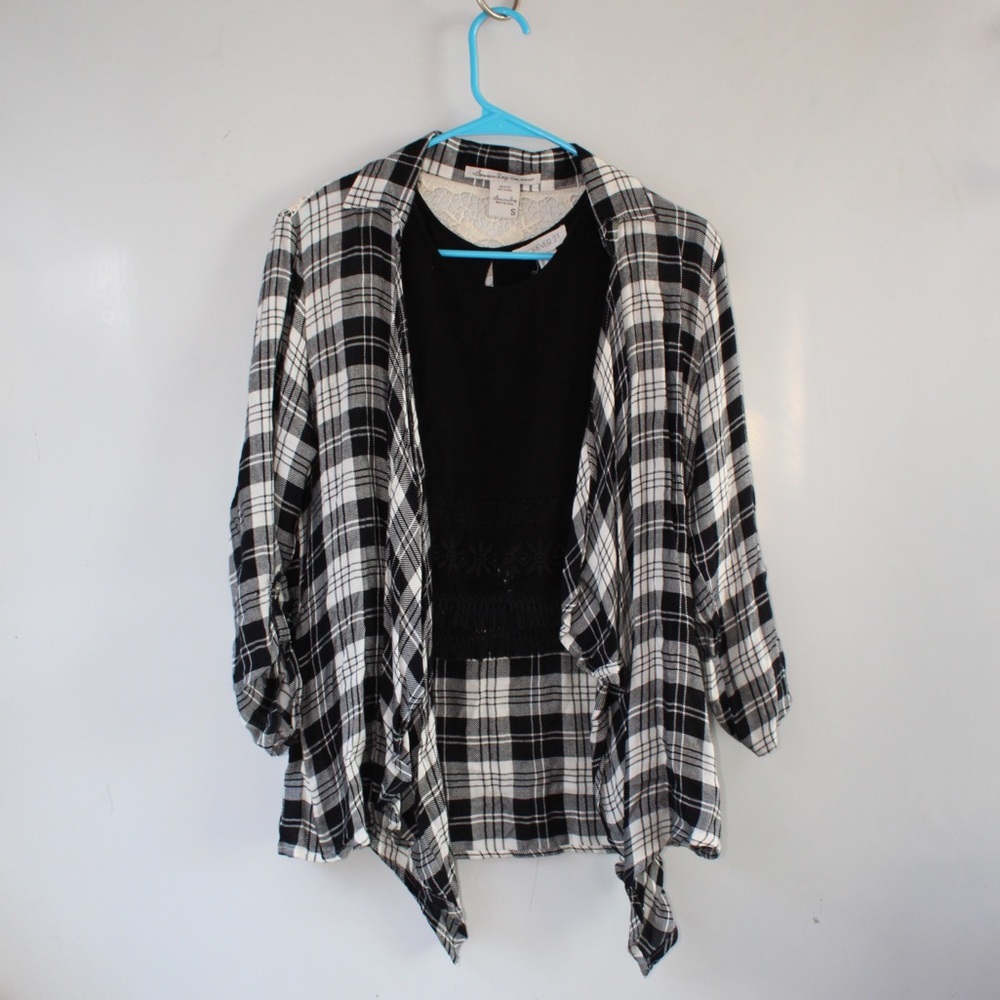 Black and white soft cardigan!!